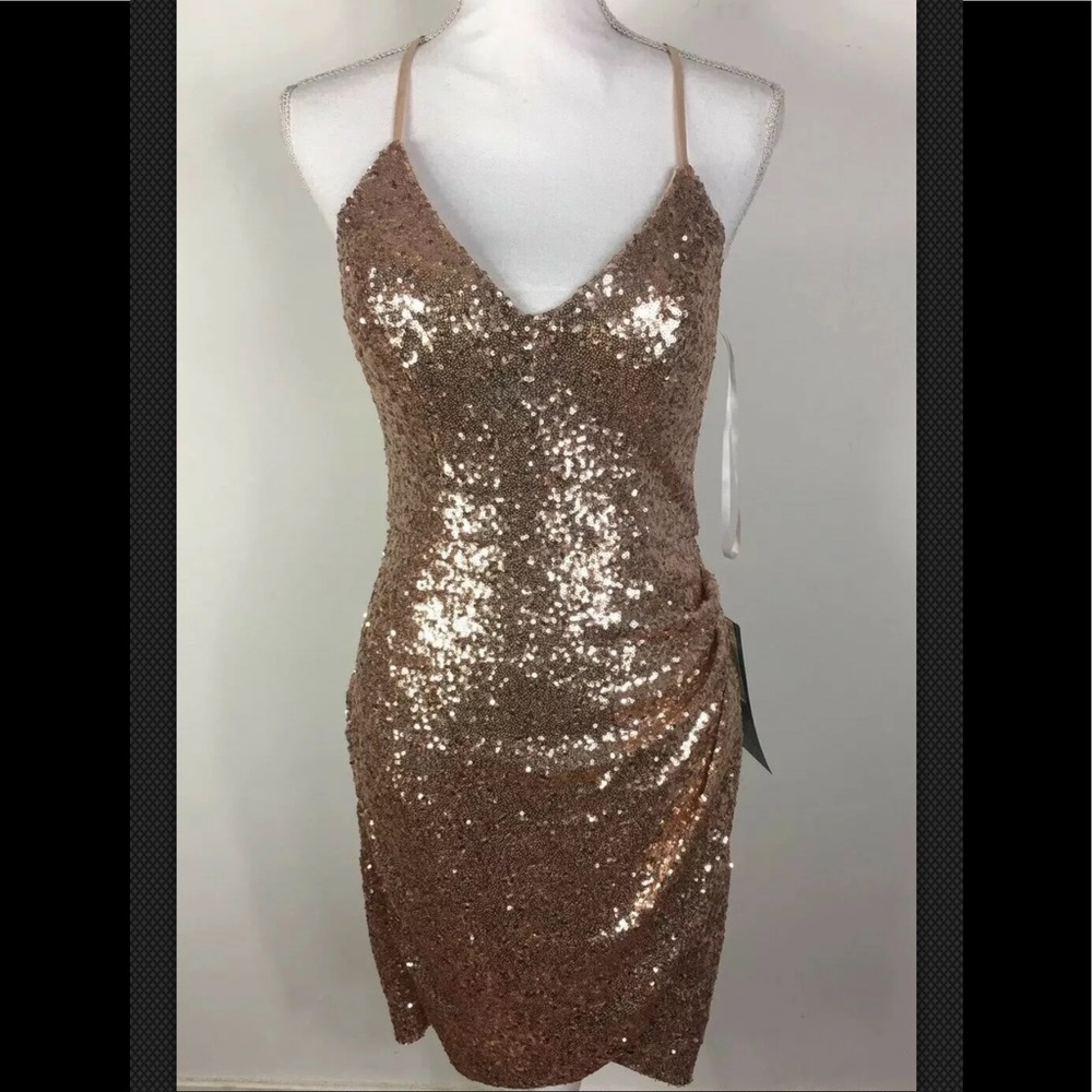 B.Smart  Size 9 Cocktail sequin gold  razor back